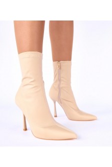 Smėlio spalvos atlasiniai smailianosiai batai iš Loreen