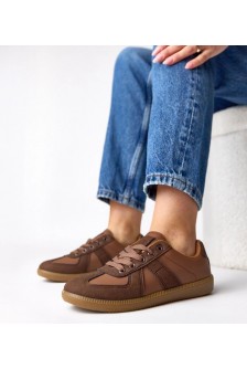 Rudos Spalvos Sneakers Stiliaus Ant Platformos Valentine