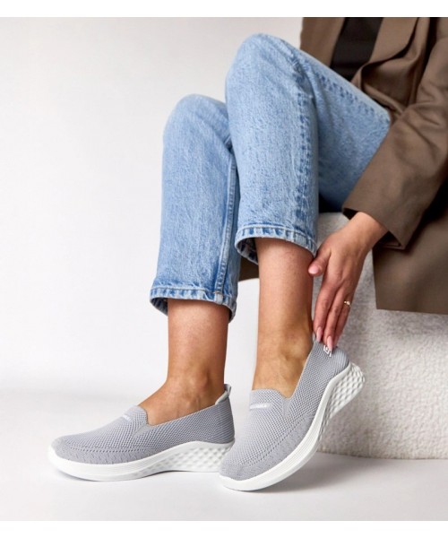 Pilkos spalvos medžiaginės šlepetės "Zoe