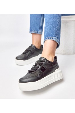 Juodi platforminiai sportbačiai Alessandra