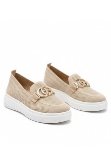 Smėlio spalvos medžiaginės šlepetės su sagtimi Catherine