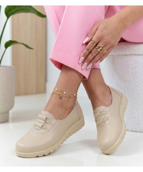 Smėlio spalvos "Genevie" žemakulniai bateliai suvarstomi į apačią