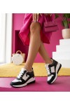 Juodi „Eleanor“ stiliaus sportiniai bateliai su platformos pėda